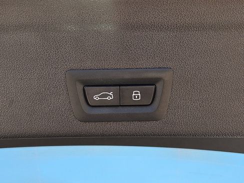 Used 2026 BMW X6 M60i AWD/4WD image 16
