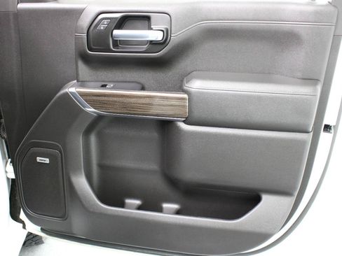 Used 2020 Chevrolet Silverado 1500 RST AWD/4WD image 53