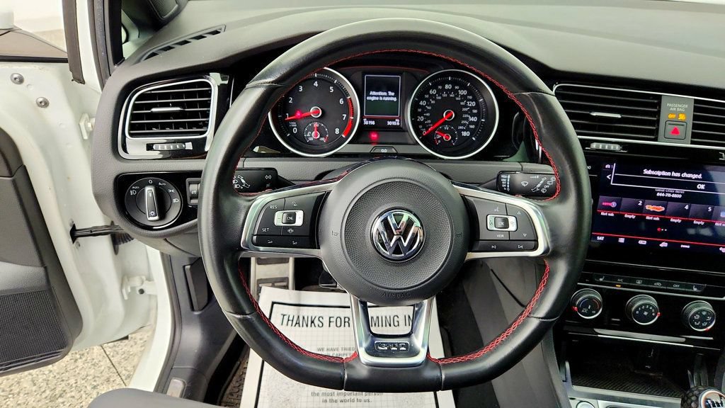 Used 2019 Volkswagen GTI SE FWD image 13
