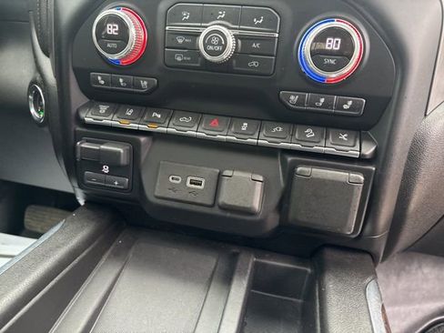 Used 2021 GMC Sierra 2500 Denali w/ Denali Ultimate Package image 18