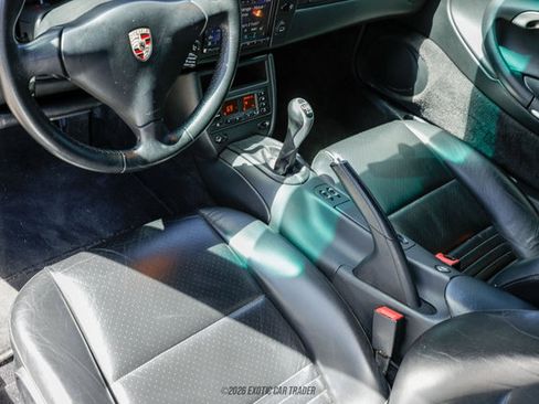 Used 2001 Porsche 911 Carrera 4 AWD/4WD image 25