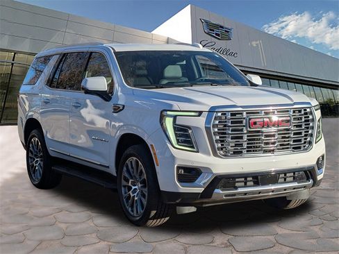 Used 2025 GMC Yukon Denali image 44