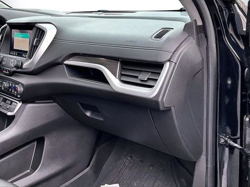 Used 2022 GMC Terrain SLT w/ Infotainment Package II image 20