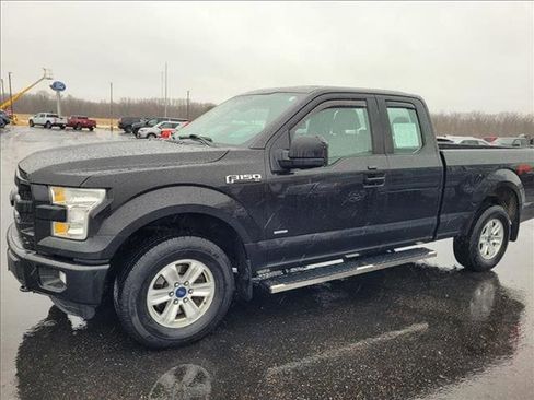 Used 2015 Ford F150 XL w/ Equipment Group 101A Mid image 1