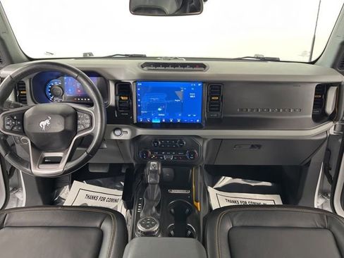 Used 2022 Ford Bronco Badlands image 39