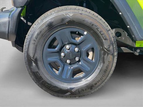 Used 2021 Jeep Wrangler Unlimited Sport AWD/4WD image 28