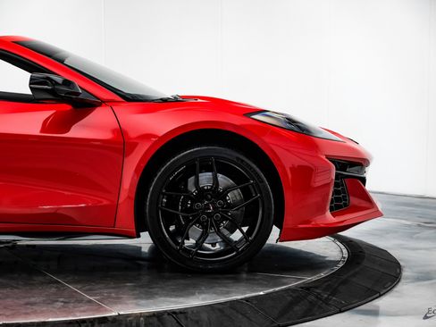 Used 2025 Chevrolet Corvette Z06 w/ Battery Protection Package image 22