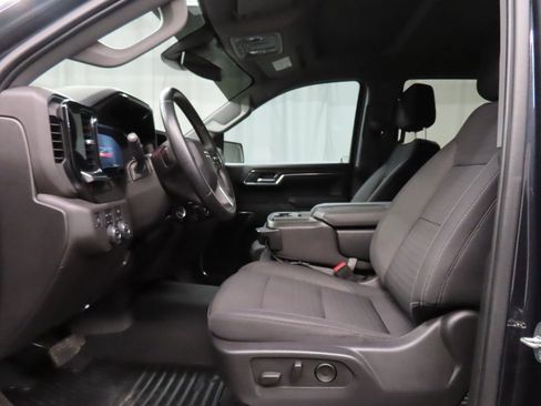 Used 2023 Chevrolet Silverado 1500 RST image 9