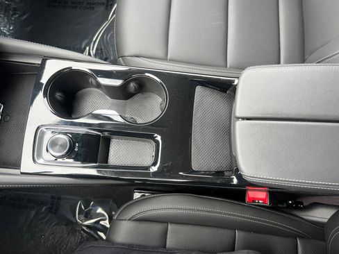 Certified 2025 Buick Envision Preferred image 23