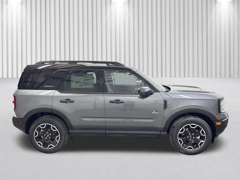New 2026 Ford Bronco Sport Outer Banks w/ Outer Banks Tech Package+ AWD/4WD image 3