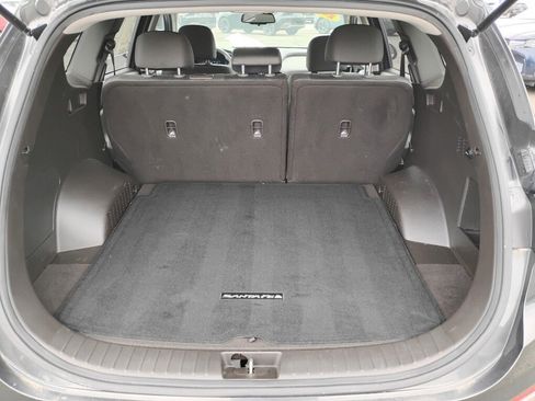 Used 2020 Hyundai Santa Fe SEL FWD image 12