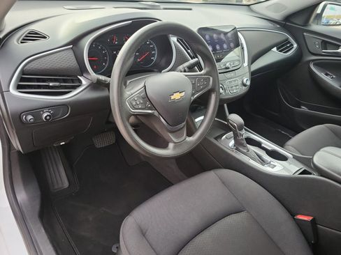 Certified 2023 Chevrolet Malibu LT image 10