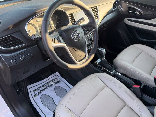 Used 2018 Buick Encore Essence w/ Experience Buick Package FWD image 21