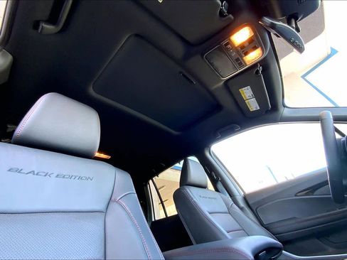 Used 2025 Honda Passport Black Edition image 14