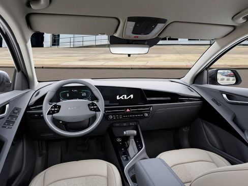 New 2026 Kia Niro EX image 16