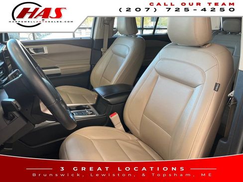 Used 2022 Ford Explorer XLT w/ Equipment Group 202A image 13