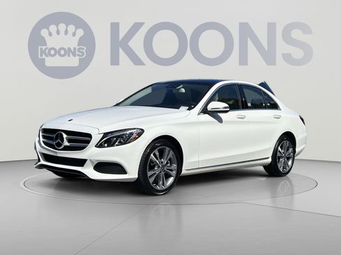 Used 2018 Mercedes-Benz C 300 4MATIC Sedan image 5