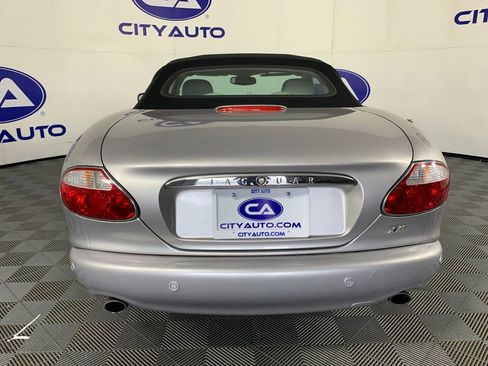 Used 2001 Jaguar XK8 Convertible RWD image 4