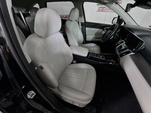 Used 2023 Kia Sorento SX Prestige w/ Panoramic Sunroof Package AWD/4WD image 35