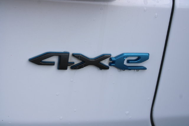 Used 2024 Jeep Wrangler Unlimited Rubicon 4xe AWD/4WD image 6