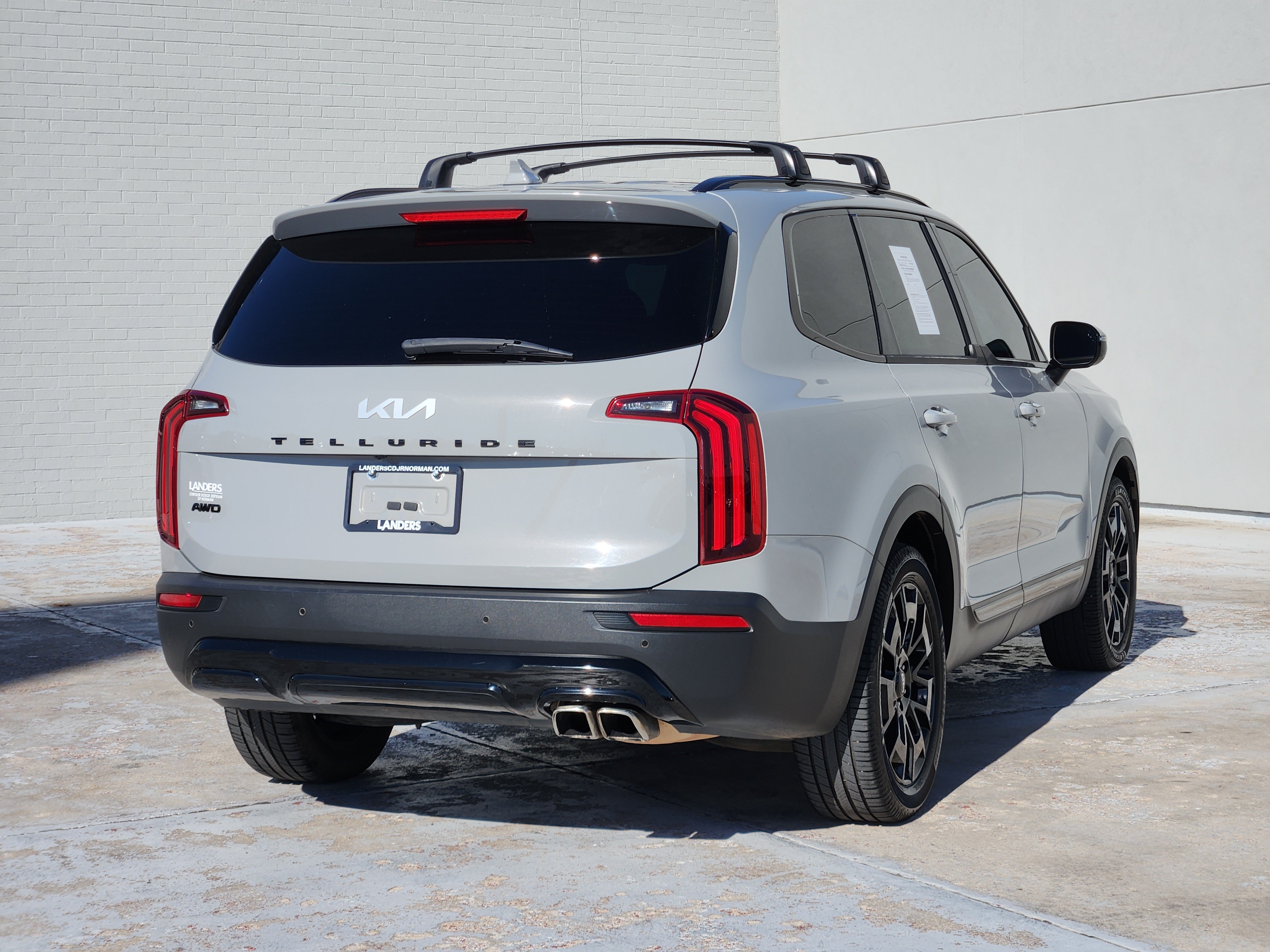 Used 2022 Kia Telluride SX w/ SX Prestige Package AWD/4WD image 8