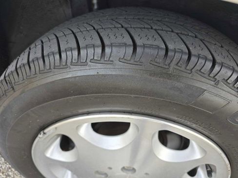 Used 1995 Mercedes-Benz E 320 Convertible image 13