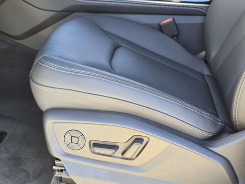 New 2026 Audi Q8 Premium Plus image 28