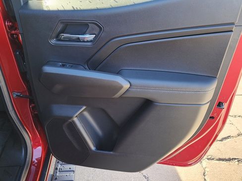 New 2026 GMC Canyon Elevation w/ Convenience Package image 41