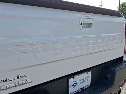 Used 2024 Honda Ridgeline RTL image 32