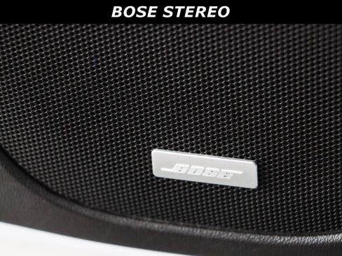 Used 2023 GMC Acadia SLT image 21