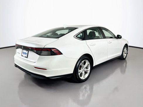 Used 2023 Honda Accord LX image 6