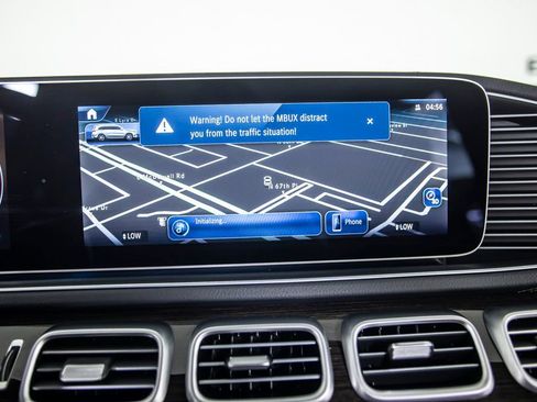 Used 2025 Mercedes-Benz GLS 450 4MATIC image 28