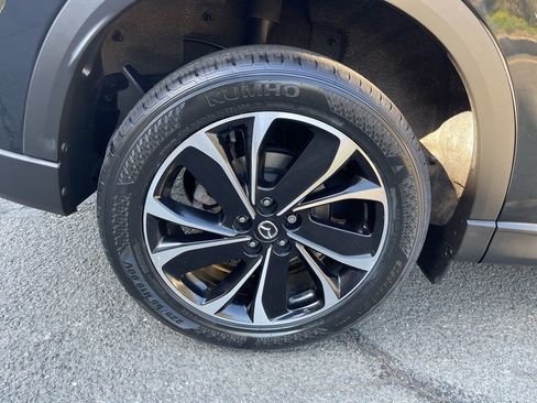 Certified 2023 MAZDA CX-5 AWD 2.5 S w/ Premium Package image 11