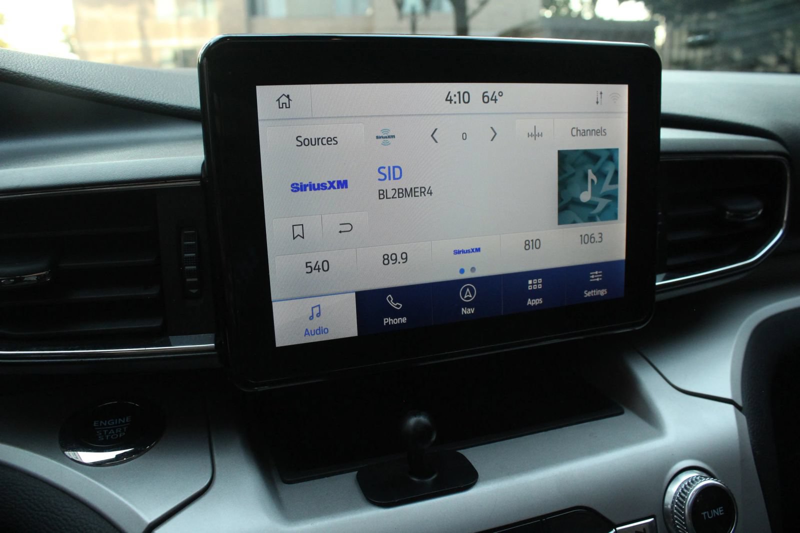 Used 2023 Ford Explorer XLT w/ Equipment Group 202A AWD/4WD image 35