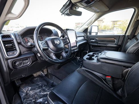 Used 2024 RAM 2500 Laramie w/ Safety Group AWD/4WD image 13