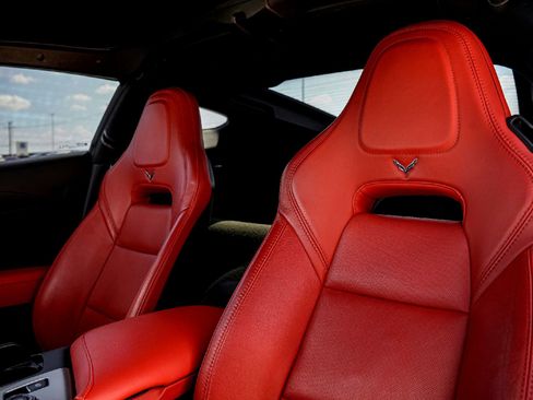 Used 2017 Chevrolet Corvette Grand Sport image 18