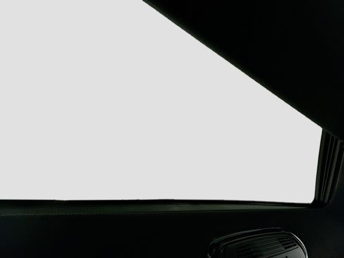 Used 2025 BMW i4 xDrive40i w/ Parking Assistance Package image 27