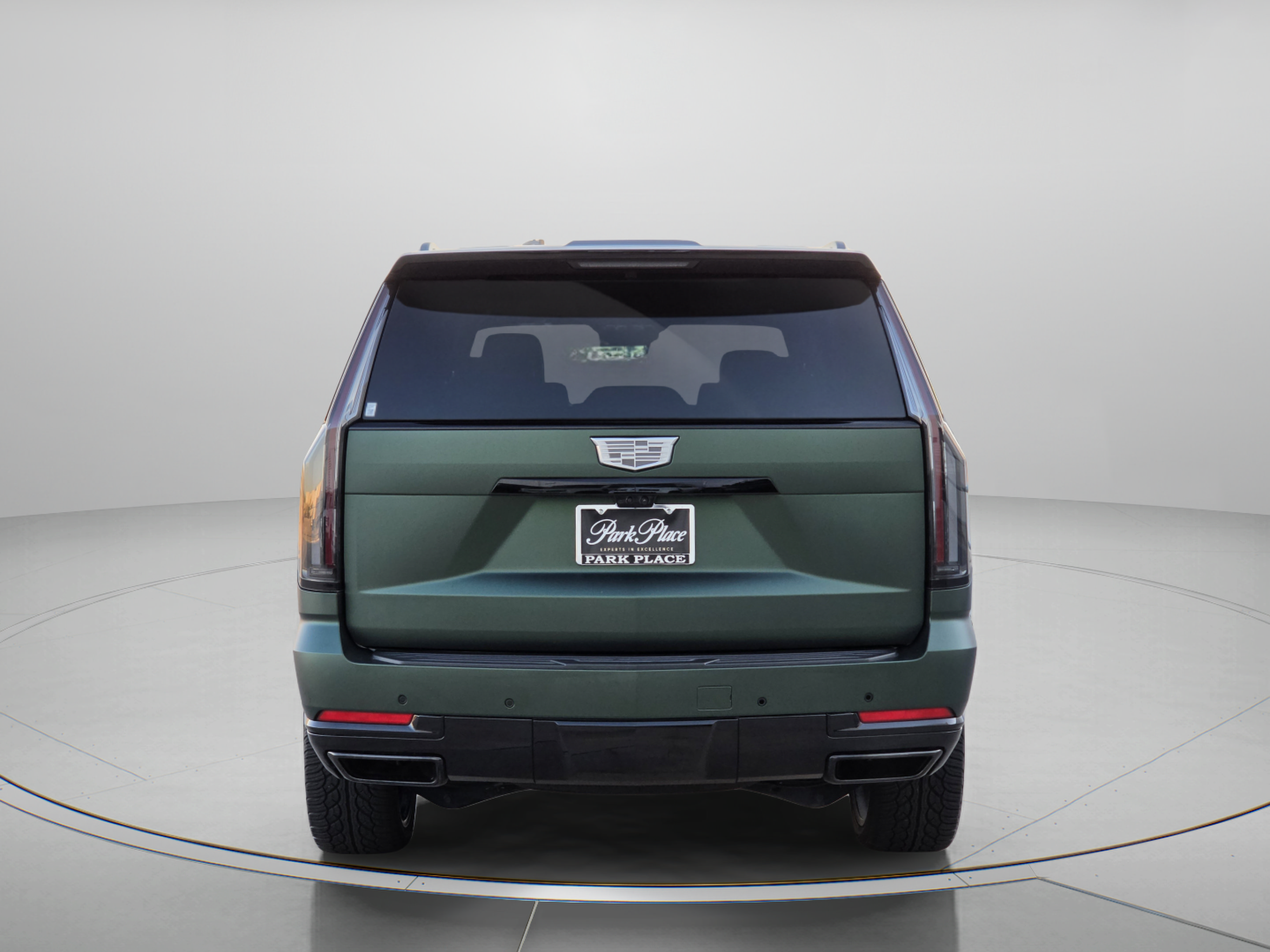 Used 2025 Cadillac Escalade Sport w/ LPO, ONYX Package AWD/4WD image 4