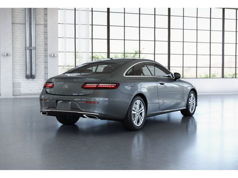 Used 2022 Mercedes-Benz E 450 4MATIC Coupe image 11