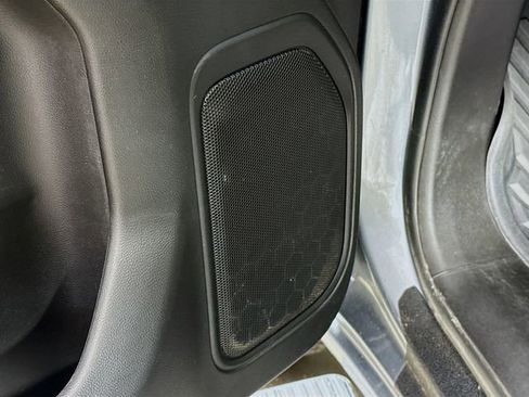 Used 2019 Chevrolet Silverado 1500 LT w/ All-Star Edition image 19