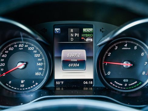 Certified 2019 Mercedes-Benz GLC 350e 4MATIC image 6