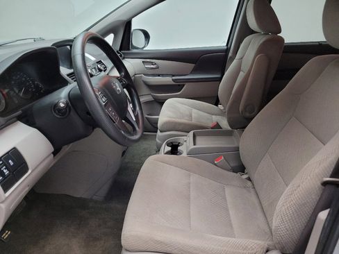 Used 2016 Honda Odyssey SE image 17