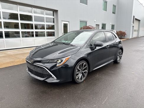 Used 2020 Toyota Corolla XSE FWD image 1