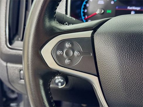 Used 2019 Chevrolet Colorado LT w/ LPO, Premium Interior Package image 16