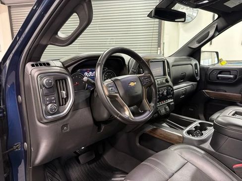 Used 2021 Chevrolet Silverado 1500 High Country RWD image 12