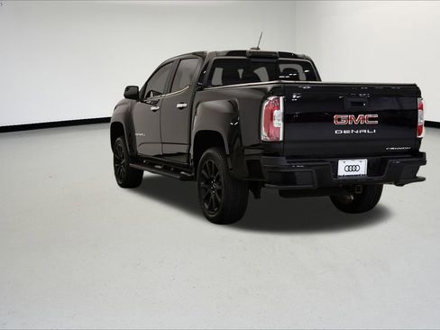Used 2022 GMC Canyon Denali w/ Denali Black Edition Package image 3