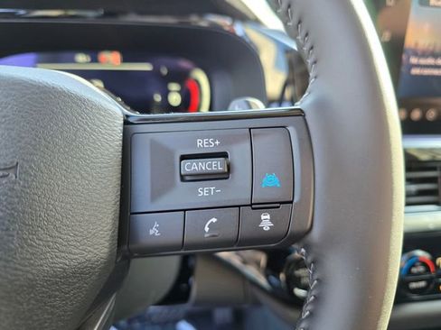 New 2026 Nissan Pathfinder SL image 27