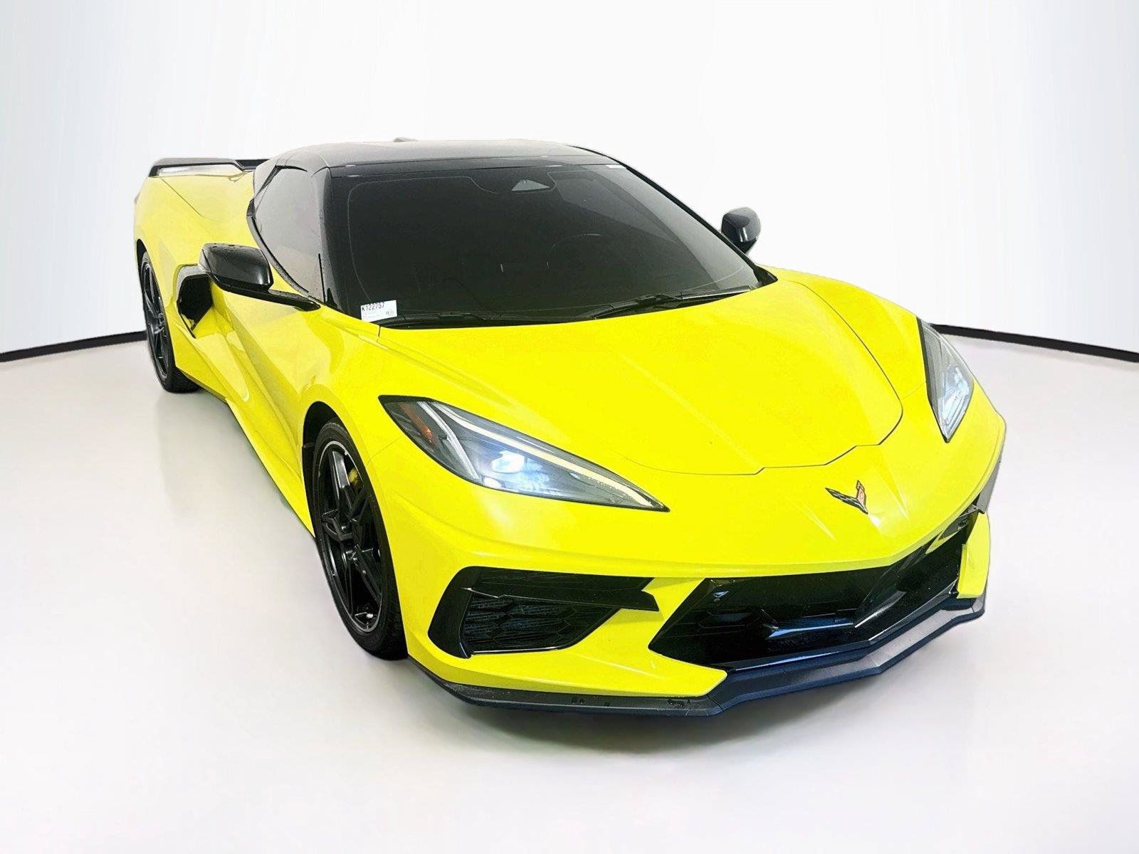 Used 2024 Chevrolet Corvette Stingray Preferred Conv w/ Z51 Performance Package RWD image 7