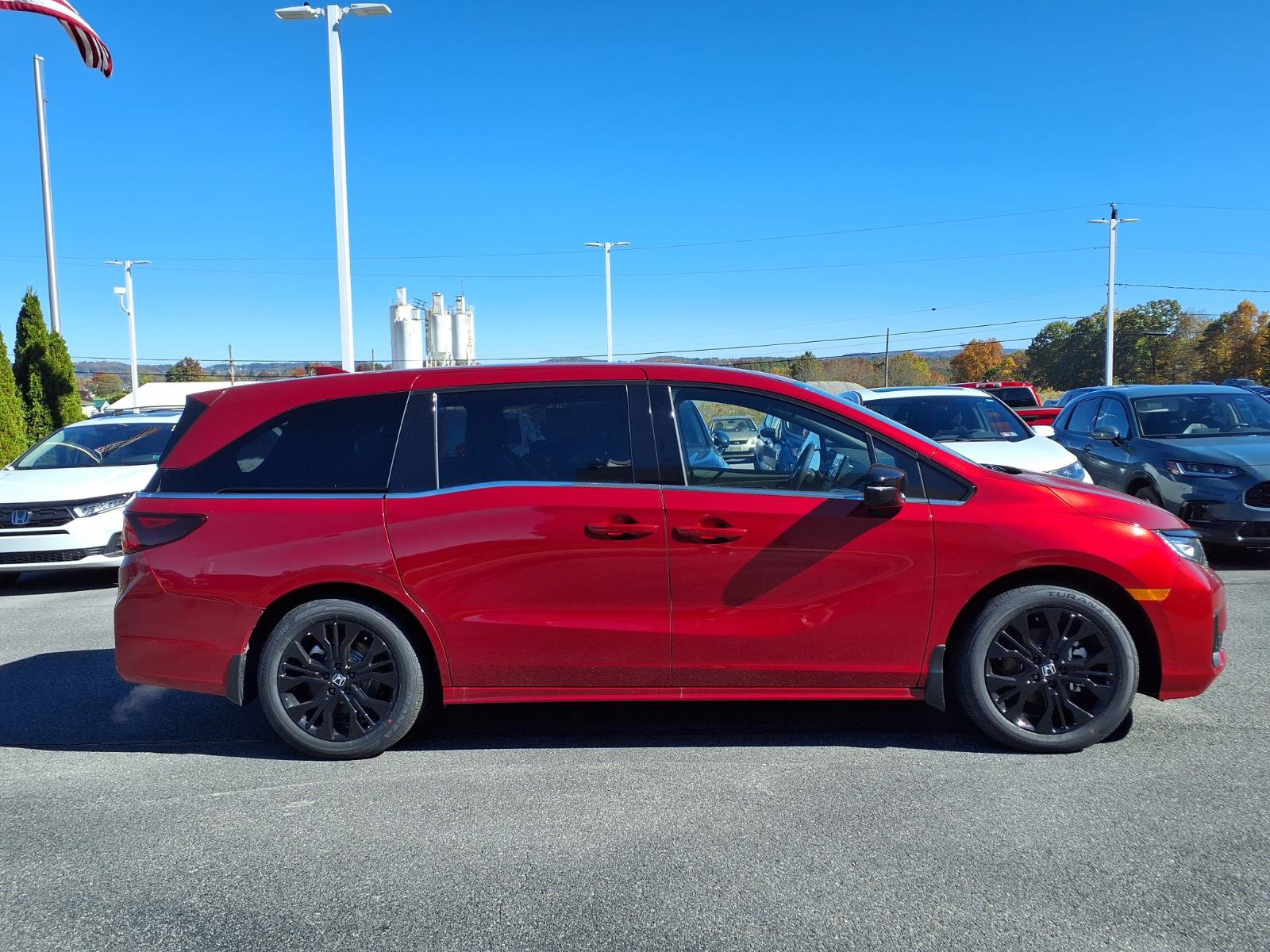 New 2026 Honda Odyssey Sport-L image 2