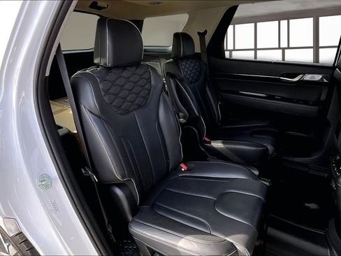 Used 2022 Hyundai Palisade Limited image 25
